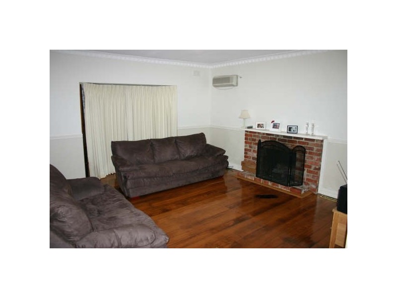 65 Timms Avenue, Croydon VIC 3136