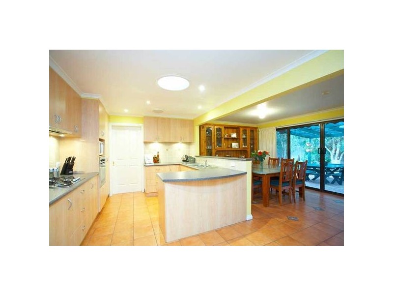 8 Stafford Court, Bayswater North VIC 3153