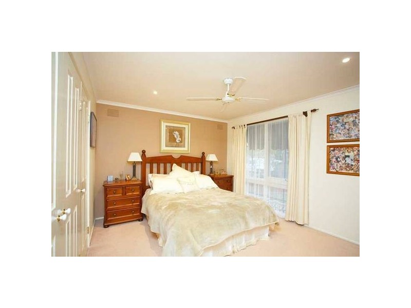 8 Stafford Court, Bayswater North VIC 3153