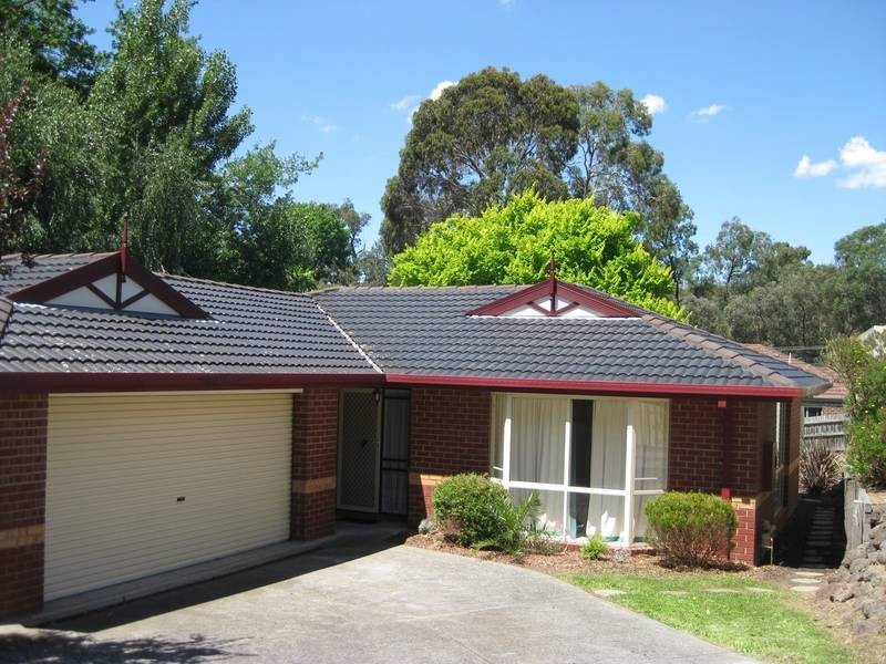 54 Oaktree Road, Croydon North VIC 3136