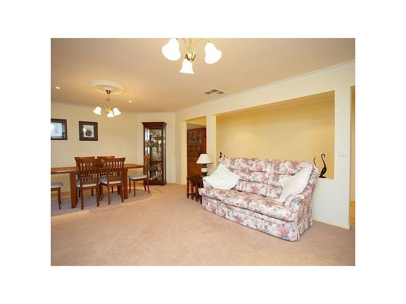 184 Wonga Road, Warranwood VIC 3134
