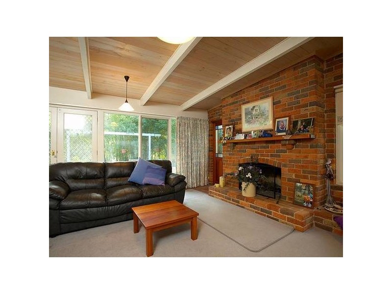 10 Thomas Crescent, Lilydale VIC 3140