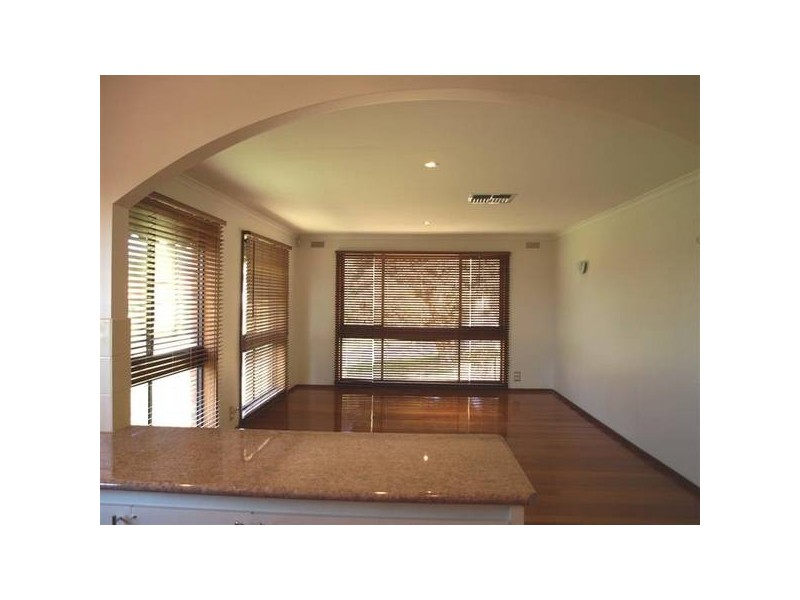 8 Campus Gate, Chirnside Park VIC 3116