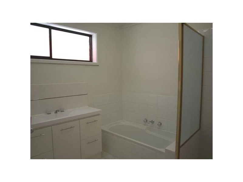 8 Campus Gate, Chirnside Park VIC 3116