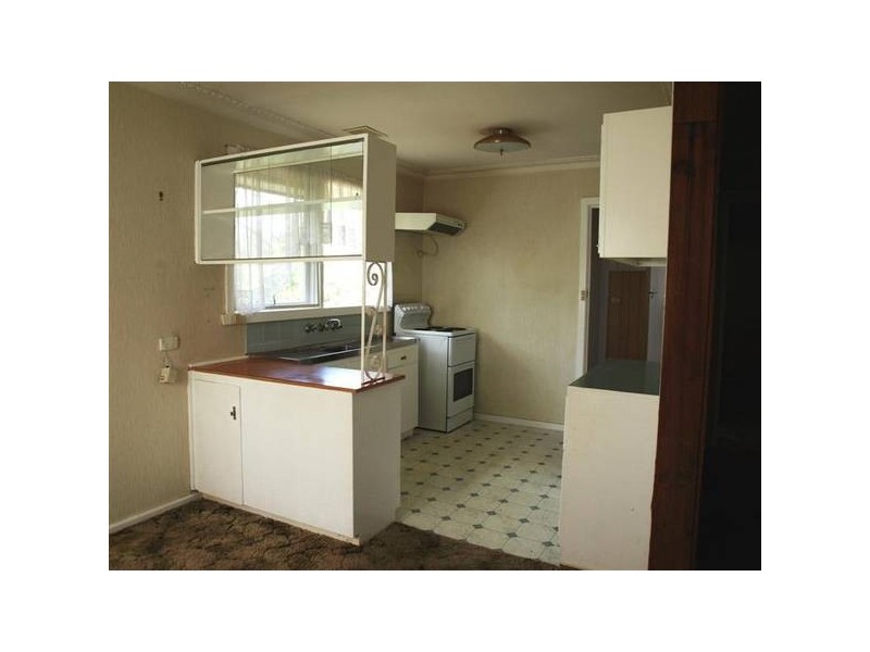 2 Flora Street, Ringwood East VIC 3135