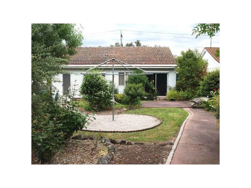 5 Dublin Road, Ringwood East VIC 3135