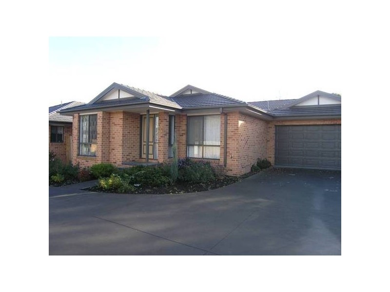 2/24-26 Jarvis Avenue, Croydon VIC 3136