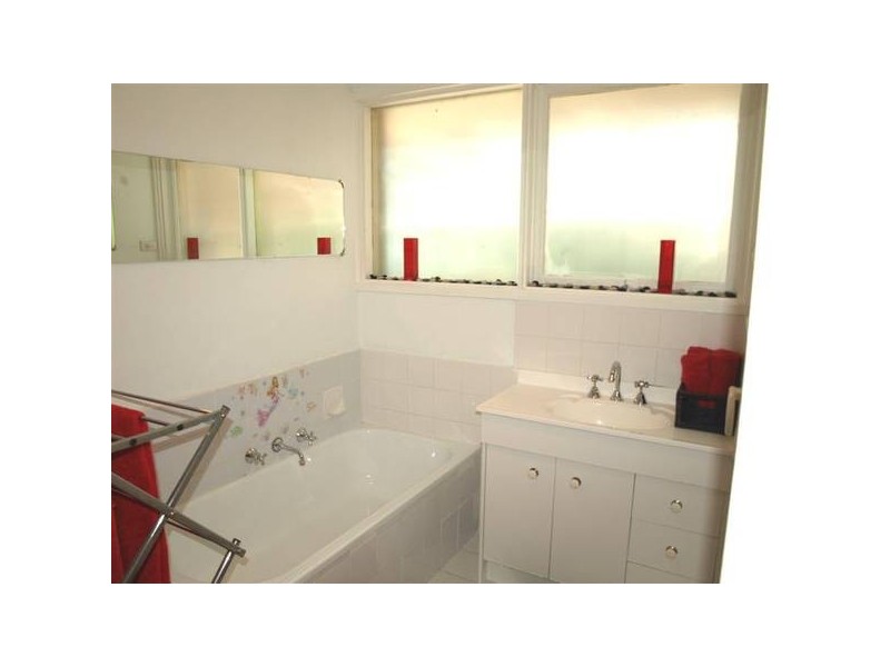 7 Clarke Drive, Ringwood VIC 3134