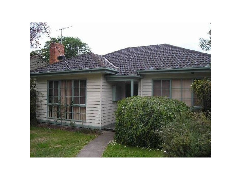 3a Knaith Road, Ringwood East VIC 3135