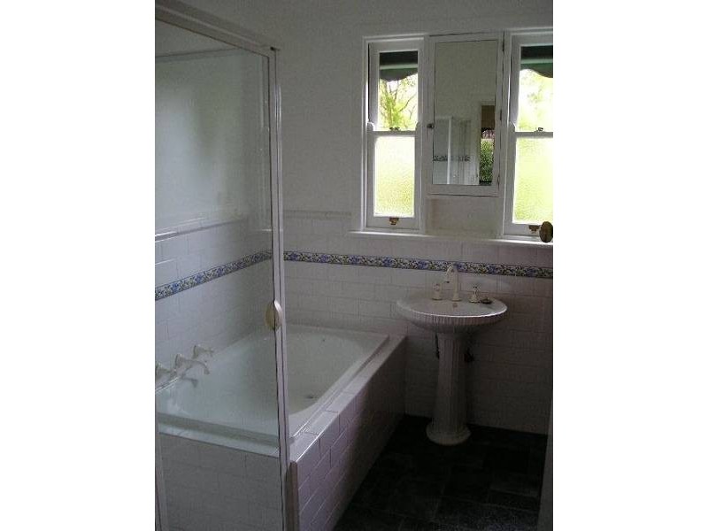 3a Knaith Road, Ringwood East VIC 3135