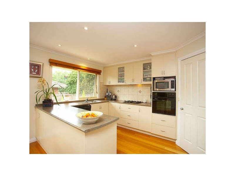 2/3 Langley Street, Ringwood East VIC 3135