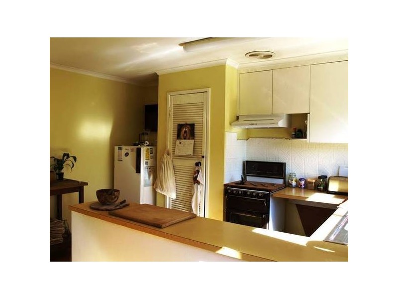 4/6 Charles Street, Ringwood East VIC 3135