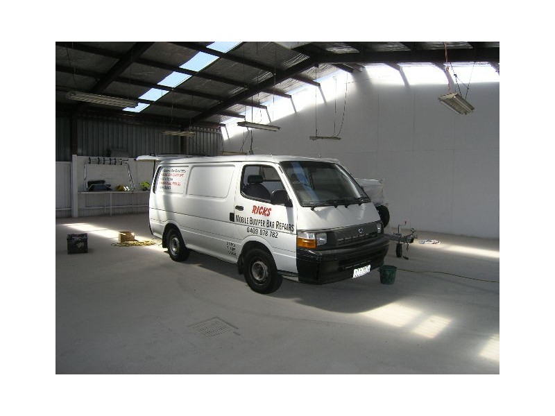 2/5 Heatherdale Road, Ringwood VIC 3134