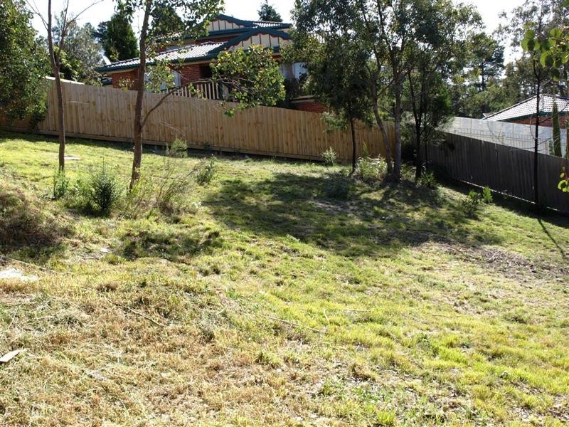 1 Jenkins Close, Ringwood North VIC 3134