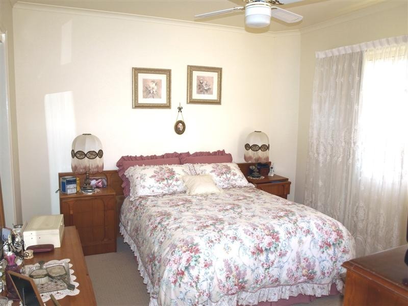 2/11 Neville Street, Ringwood VIC 3134