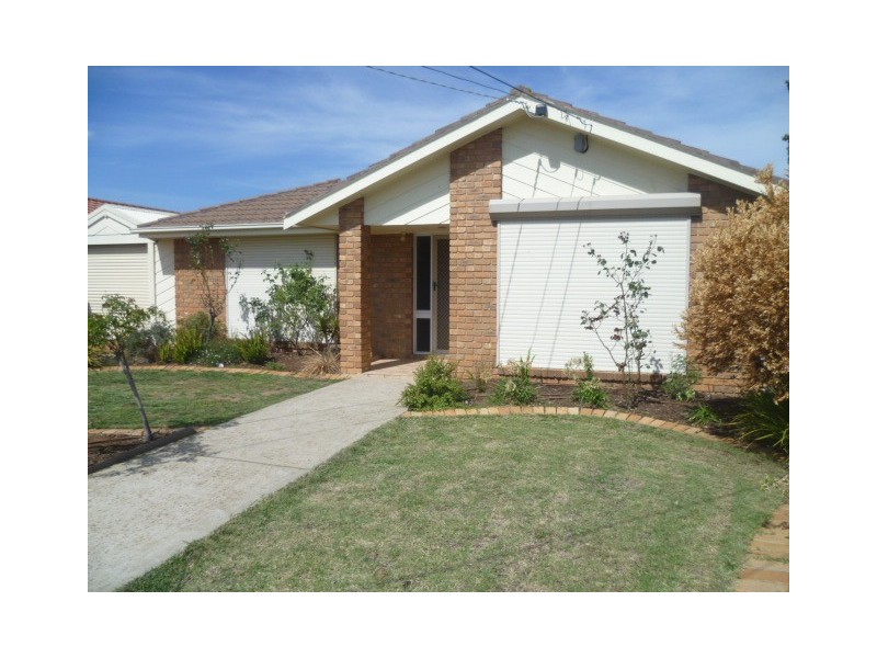 26 Dona Drive, Hoppers Crossing VIC 3029