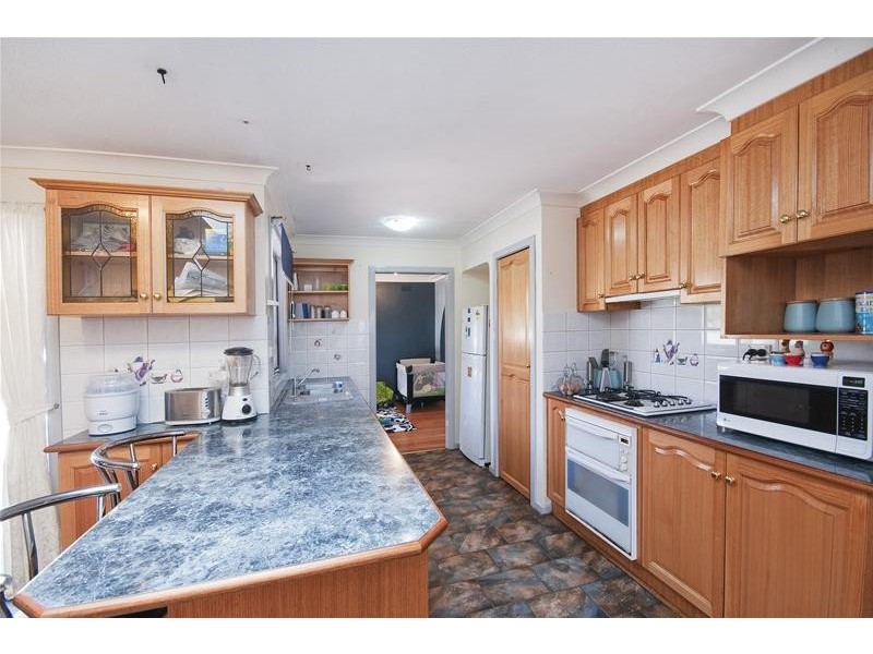2 Marlborough Crescent, Hoppers Crossing VIC 3029