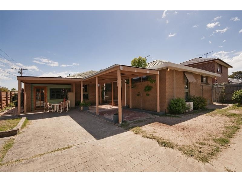 2 Marlborough Crescent, Hoppers Crossing VIC 3029