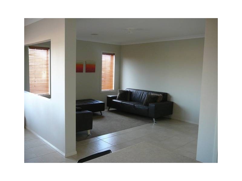 37 Clarafield Avenue, Tarneit VIC 3029