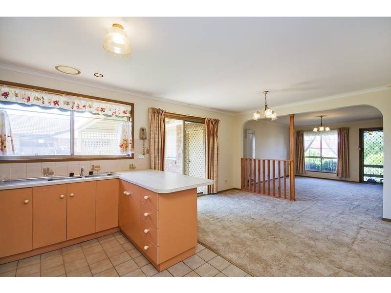 31 Bower Drive, Werribee VIC 3030