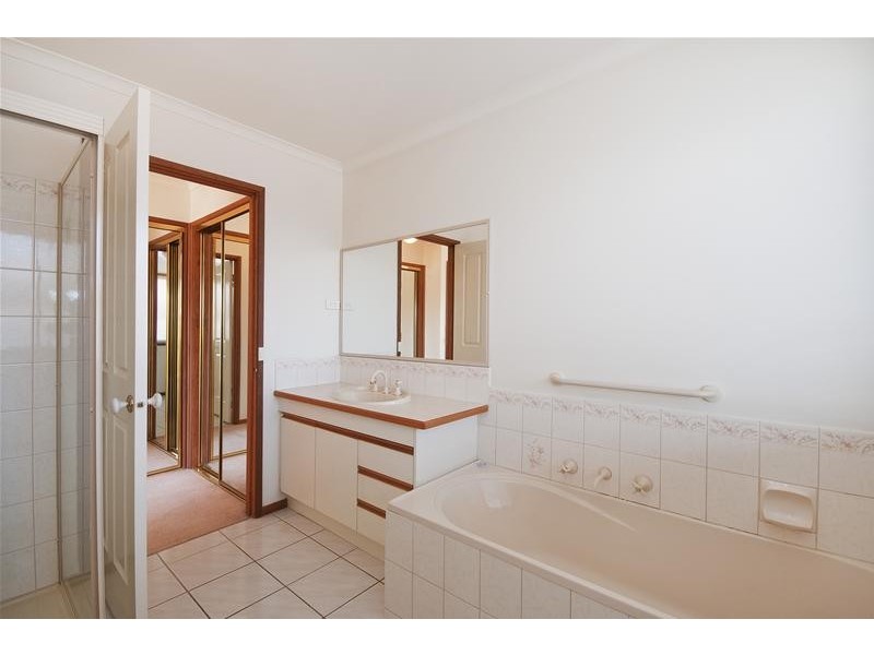 165 Hogans Road, Hoppers Crossing VIC 3029