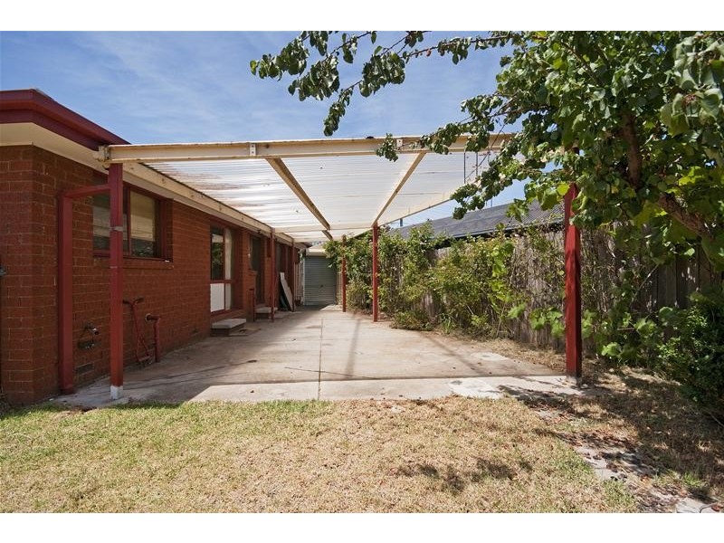 25 Dennison Avenue, Hoppers Crossing VIC 3029