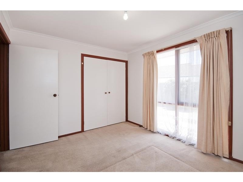 25 Dennison Avenue, Hoppers Crossing VIC 3029