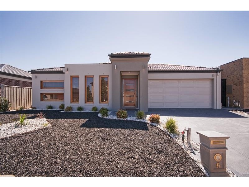 6 Greenfinch Court, Williams Landing VIC 3027