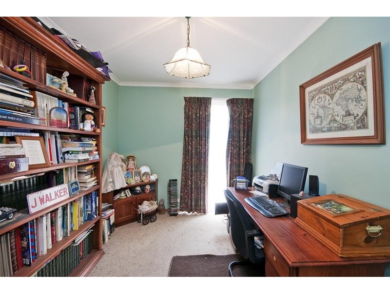 5 Bentley Crescent, Hoppers Crossing VIC 3029