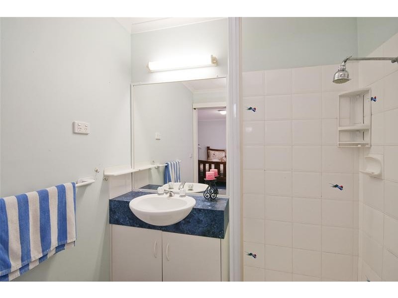 13 Racecourse Road, Werribee VIC 3030