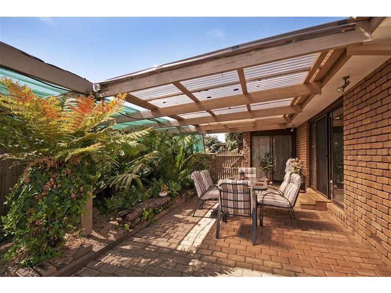 16 Kelvin Grove, Werribee VIC 3030