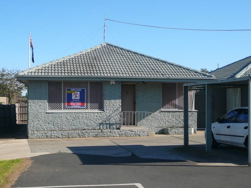 4/3 Synnot, Werribee VIC 3030