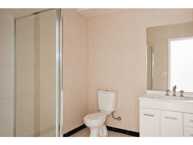 1/128 South Ring Road, Werribee VIC 3030