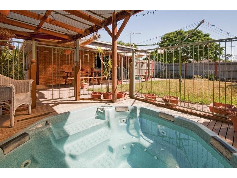 1 Paisley Court, Werribee VIC 3030