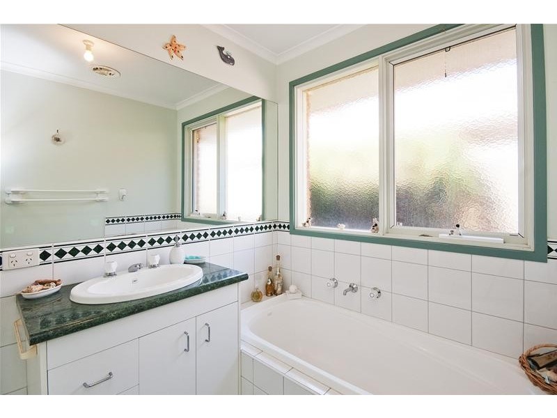 1 Paisley Court, Werribee VIC 3030