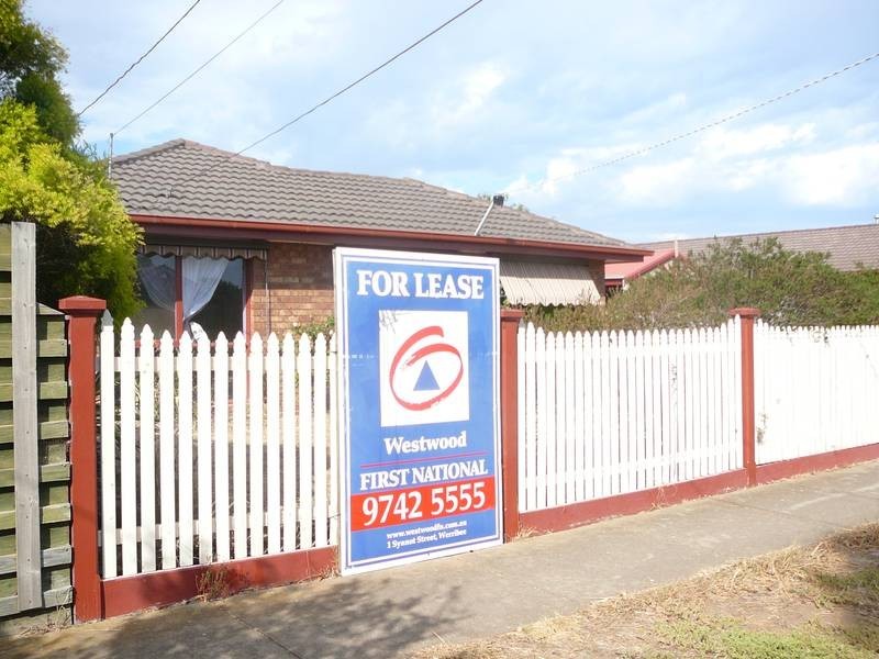 22 Rowes Rd, Werribee VIC 3030
