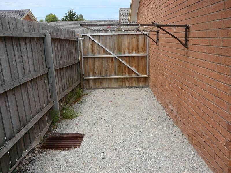 14-16 Mambourin St, Werribee VIC 3030