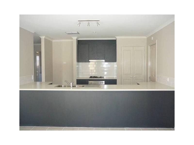 16 Frogmouth Court, Truganina VIC 3029