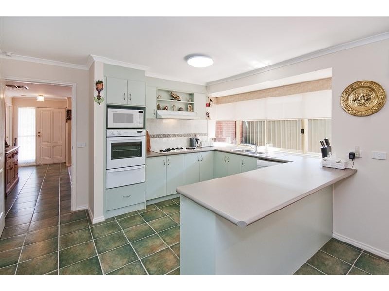 2 Charing Cross, Wyndham Vale VIC 3024