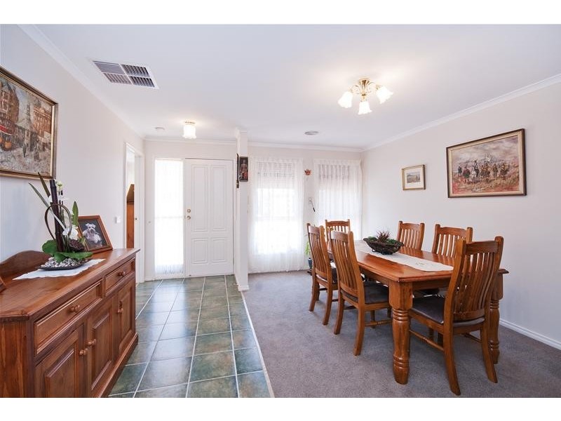 2 Charing Cross, Wyndham Vale VIC 3024