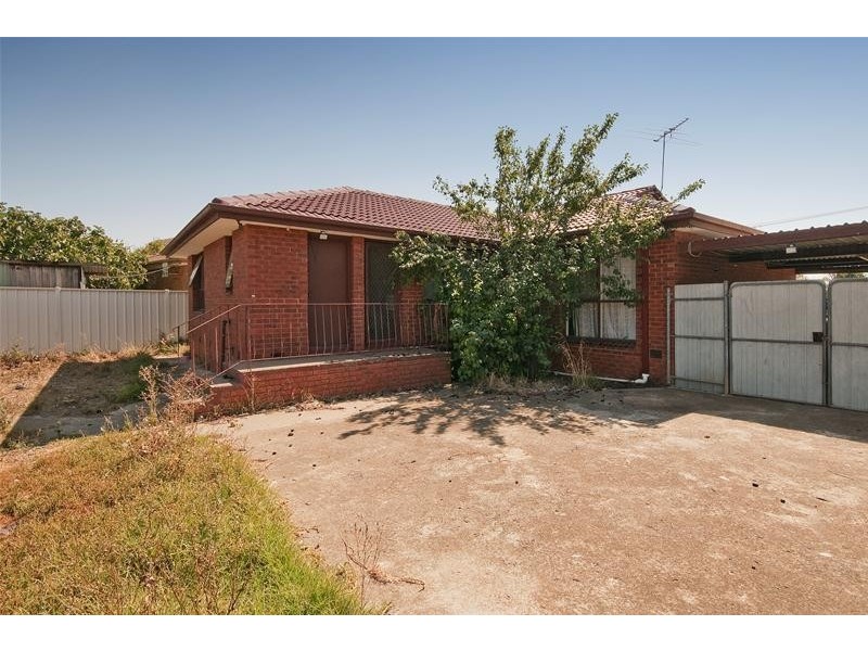4 Prouse Place, Werribee VIC 3030