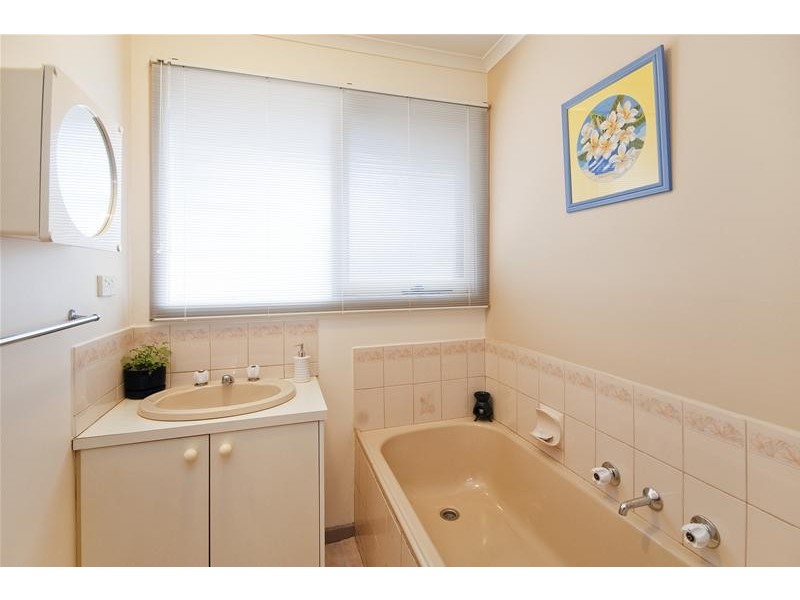 43 Ribblesdale Avenue, Wyndham Vale VIC 3024