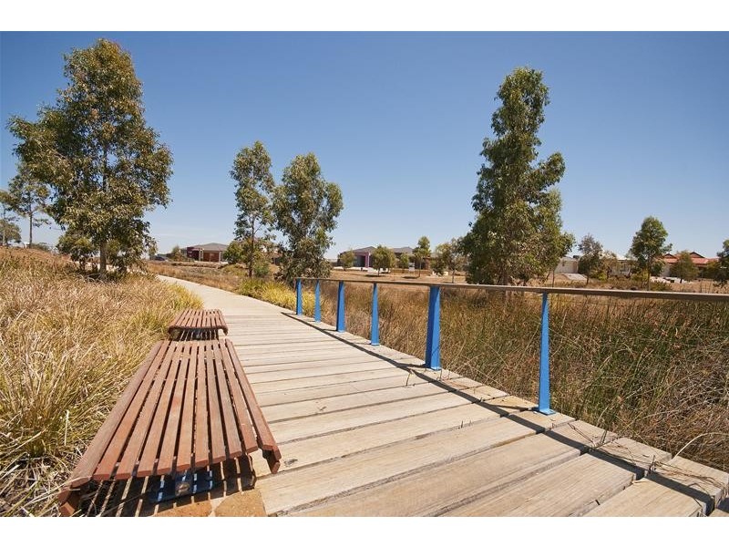16 Bow Crescent, Wyndham Vale VIC 3024