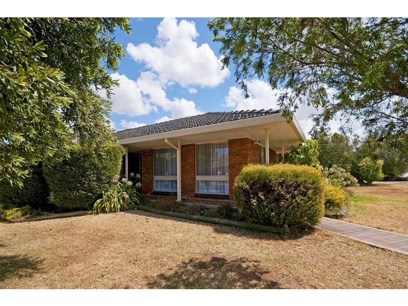 111 Greens Road, Wyndham Vale VIC 3024
