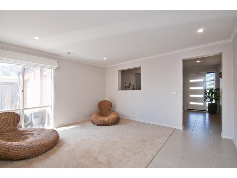 37 Academy Way, Wyndham Vale VIC 3024