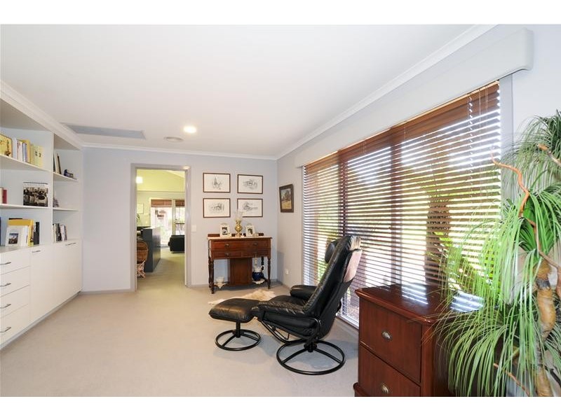 12 Redgum Close, Werribee VIC 3030