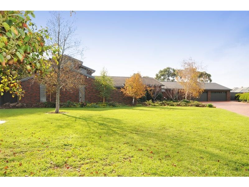 12 Redgum Close, Werribee VIC 3030