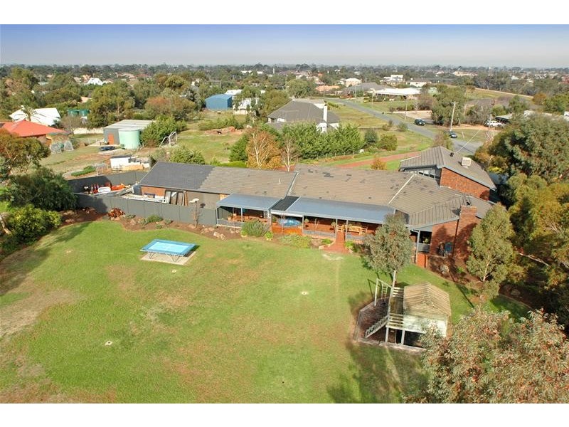 12 Redgum Close, Werribee VIC 3030