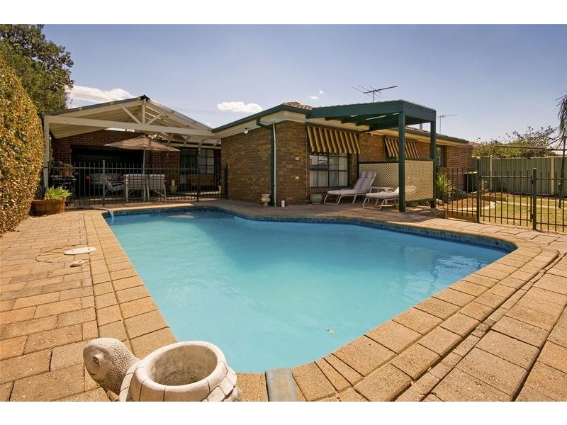 45 Mount Eagle Way, Wyndham Vale VIC 3024