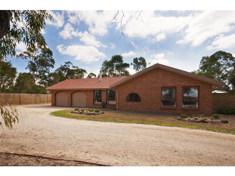 42 McLeans Road, Little River VIC 3211